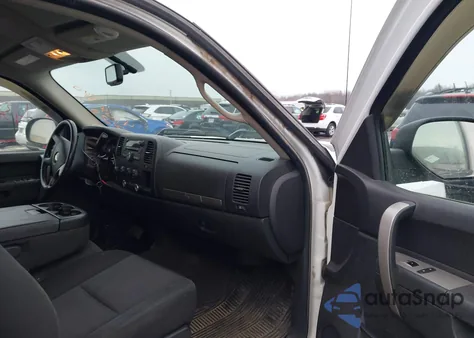 2010 Chevrolet Silverado 1500 Lt z USA, uszkodzony, nr VIN 1GCSKSE30AZ288469